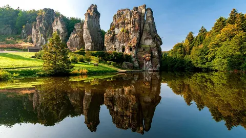 Magische Steinzeitfelsen