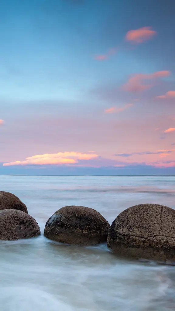 Rocks and rollers