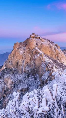 そそり立つ岩峰