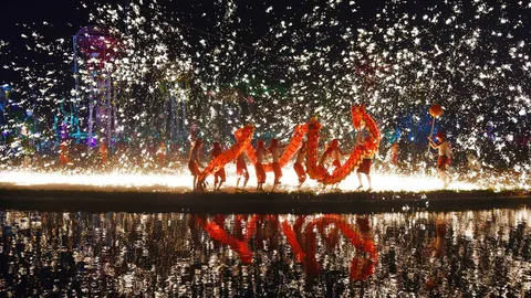 Draghi, Danze e Desideri