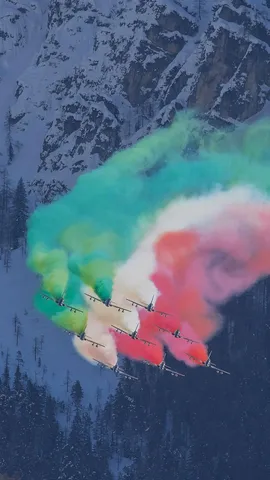 Vola, il Tricolore vola...