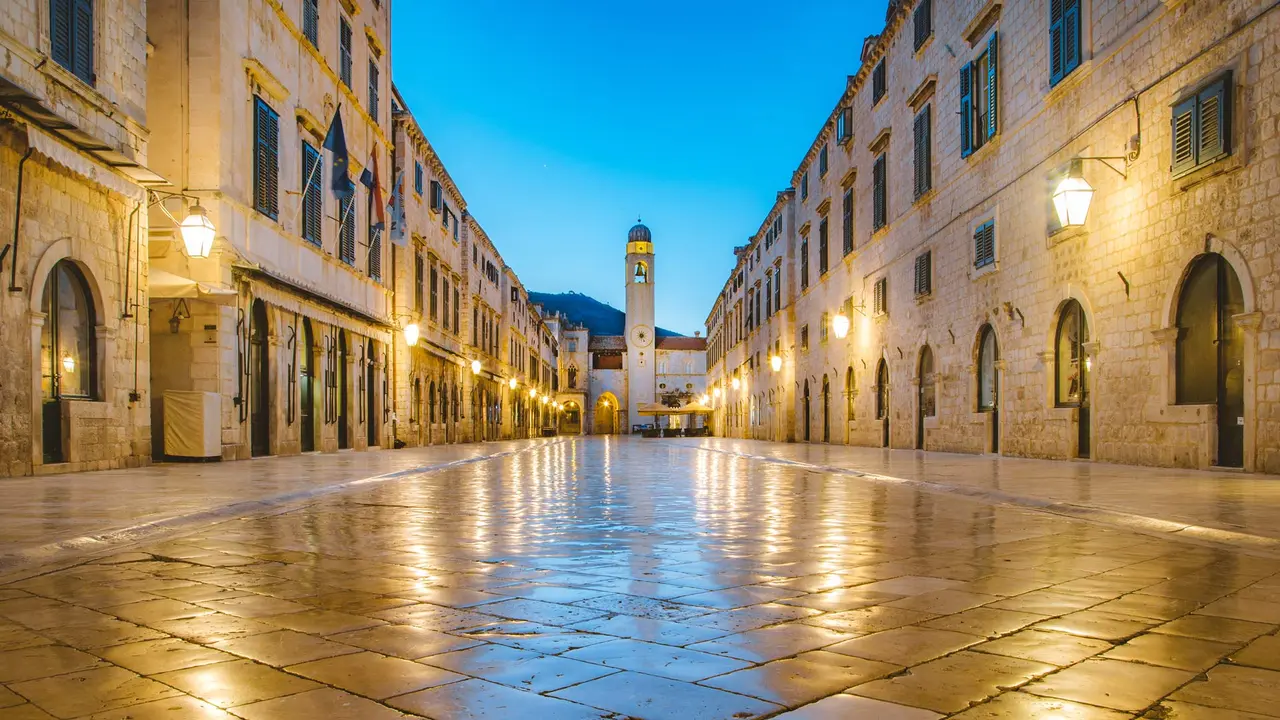 Explore King's Landing